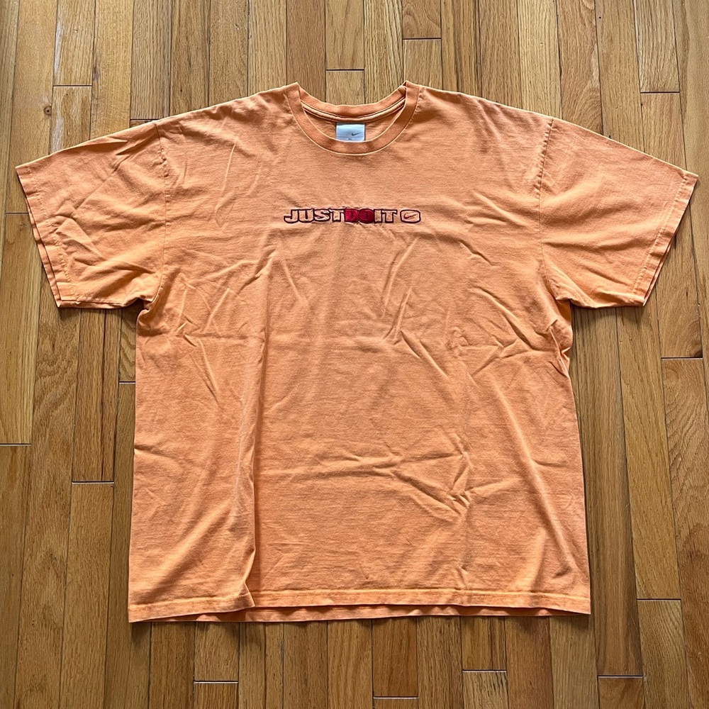 VTG Y2K Nike Peach Just Do It Embroidered T-Shirt Stitched Logo Spellout Swoosh